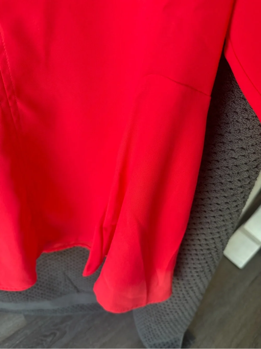Tuckernuck Pomander Place Hollis V-Neck Blouse Red S Puff Sleeve Good Pomander